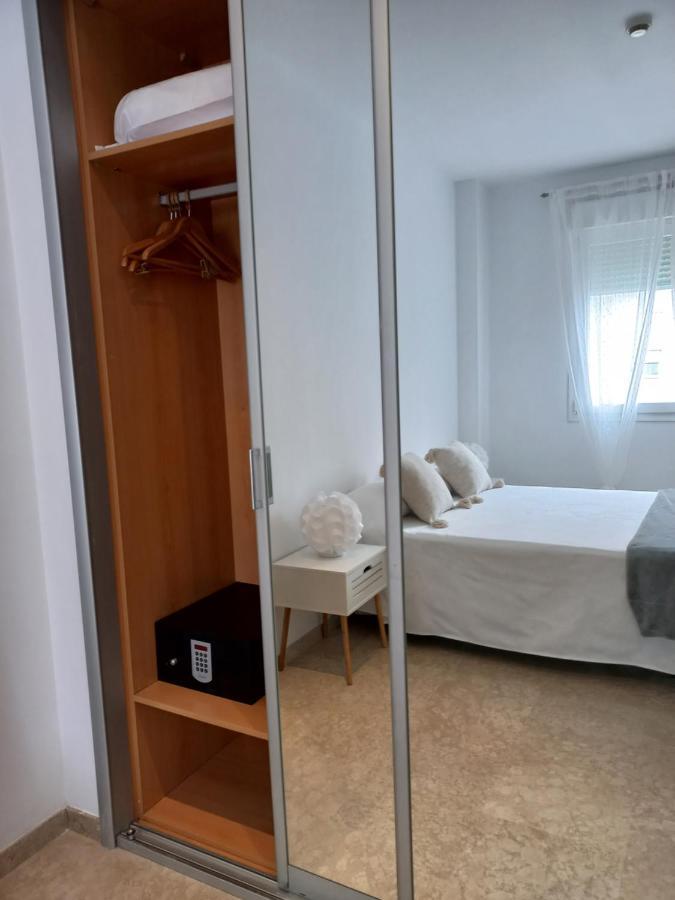 Seville Luxury Apartment Parking Opcional 博尔穆霍斯 外观 照片